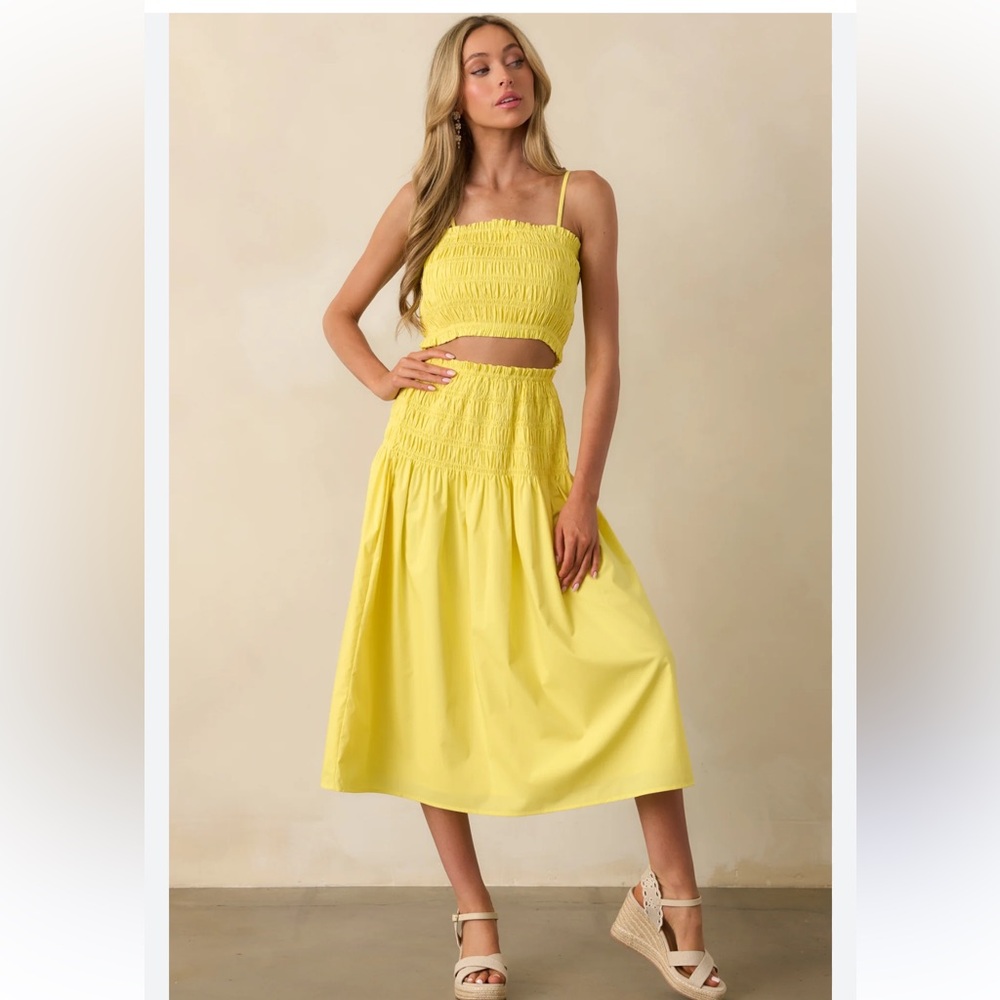 TWO PIECE EASE YOUR MIND BRIGHT YELLOW SMOCKED DROP WAIST MIDI SKIRT NWR Size S - Picture 1 of 2